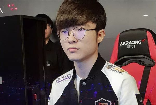 攻防两端统 攻防两端统