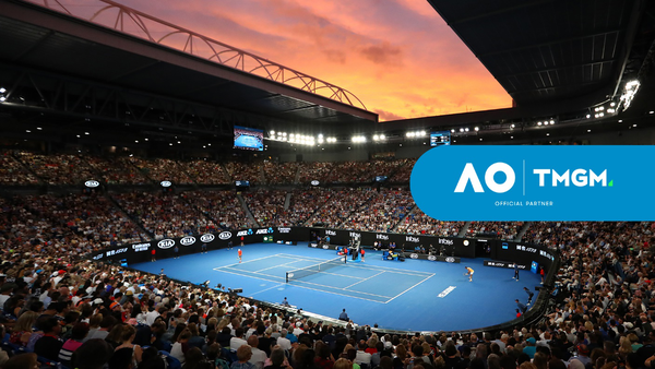 体育中超：客场失利 青岛西海岸0-2上海申花