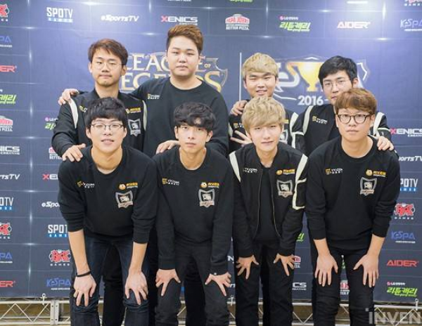 弗兰克：接手时觉得缺少6号位，帕利尼亚具有我们需要的特点