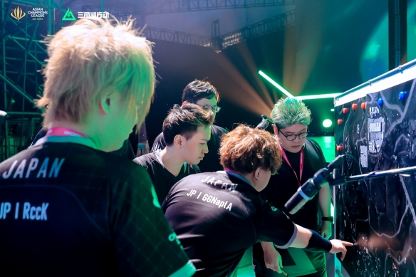 麻将里有些牌天生不能打（有些麻将牌天生不宜出手）